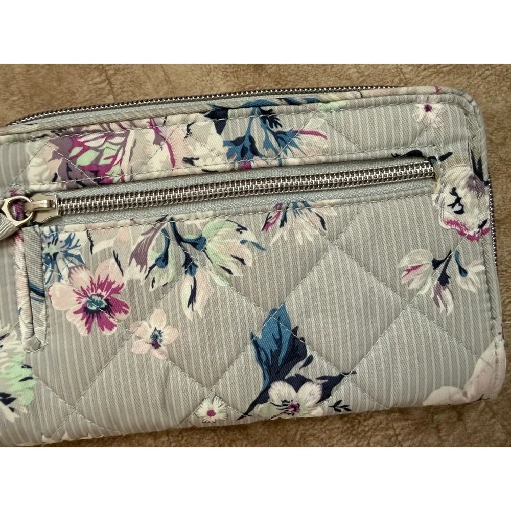 Vera Bradley Performance Twill RFID Turnlock Wallet Park Stripe